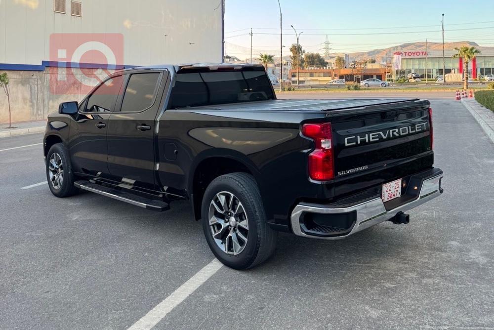 Chevrolet Silverado